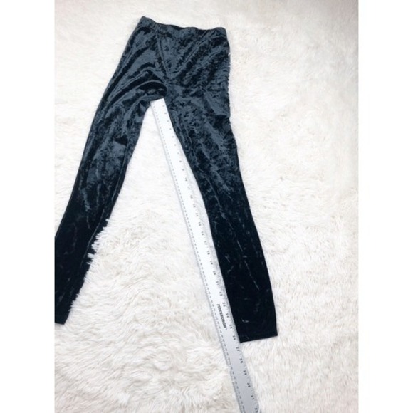 Kendall & Kylie Black Crushed Velvet Ankle Leggings Pants Elastic Waist Size XS - Picture 5 of 8